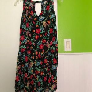 Floral well loved dress 👗